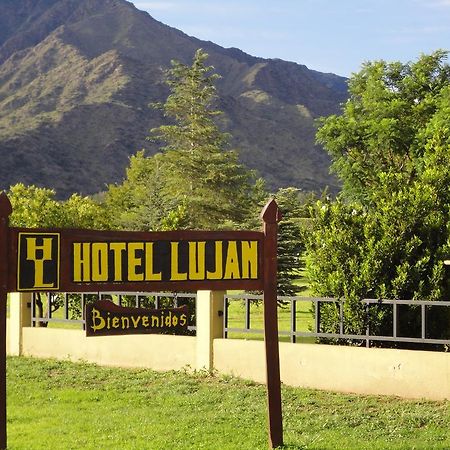 Hotel Lujan Lujan  외부 사진