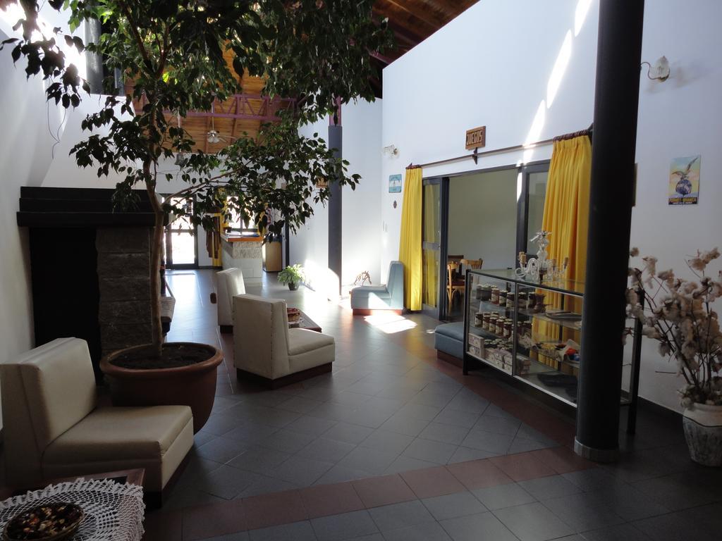 Hotel Lujan Lujan  외부 사진